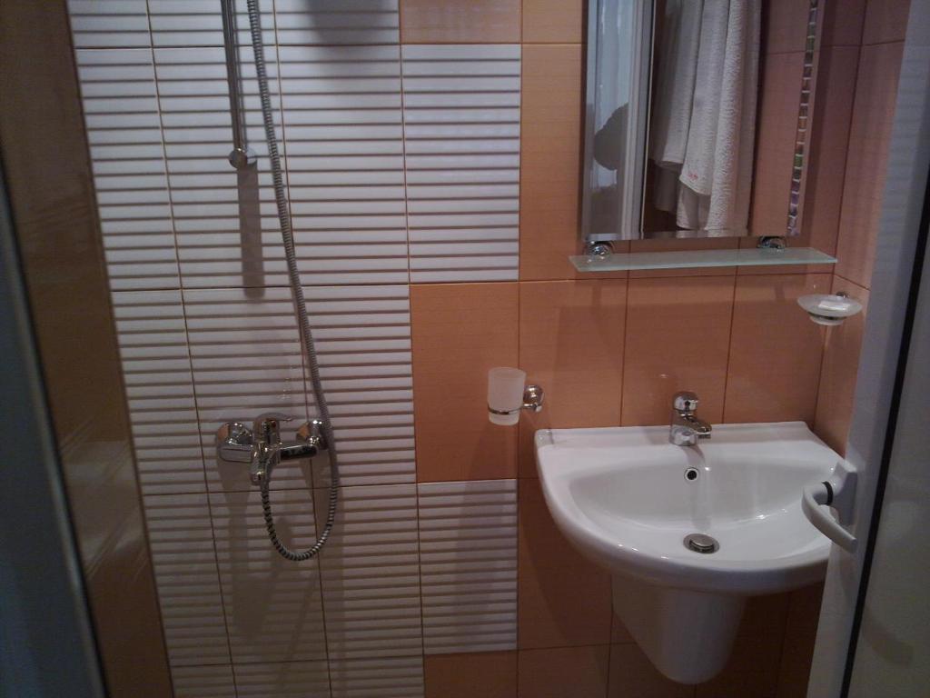 Hotel Rusalka คีตาน ห้อง รูปภาพ