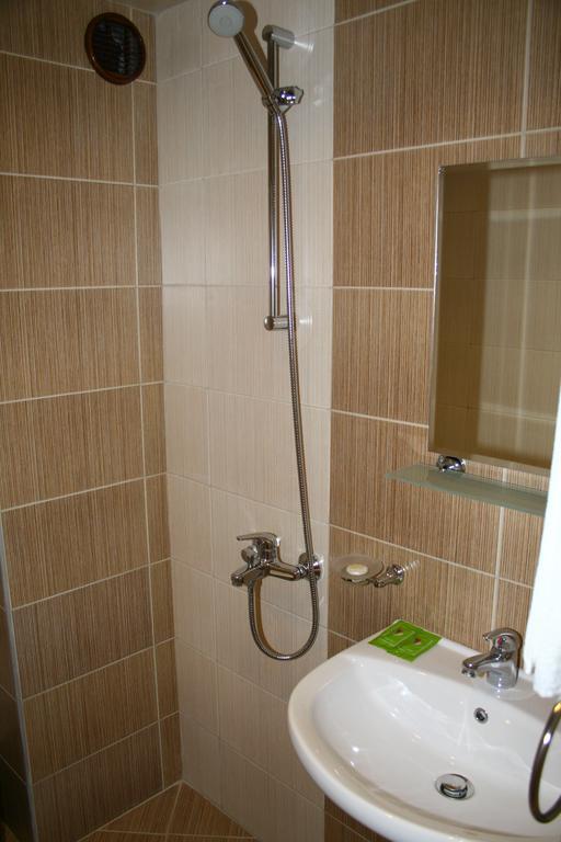 Hotel Rusalka คีตาน ภายนอก รูปภาพ